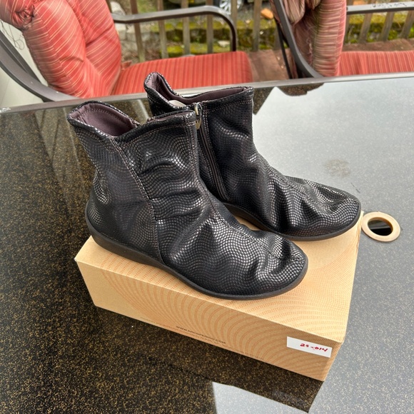 ARCOPEDICO L19 BROWN PULL-ON BOOTS, Size 42, Womens 11 - Picture 4 of 7